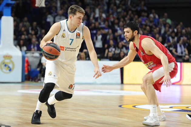 MADRID, SPAIN - FEBRUARY 9: Luka Doncic, #7 guard of Real Madrid during the 2017/2018 Turkish Airlines Euroleague Regular Season Round 22 game between Real Madrid v Olympiacos Piraeus at Wizink Arena on February 9, 2018 in Madrid, Spain. (Photo by Sonia Canada/Getty Images)
