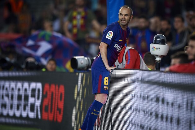 BARCELONA, SPAIN - MAY 09:  Andres Iniesta of Barcelona reacts during the La Liga match between Barcelona and Villarreal at Camp Nou on May 9, 2018 in Barcelona, Spain.  (Photo by Quality Sport Images/Getty Images)