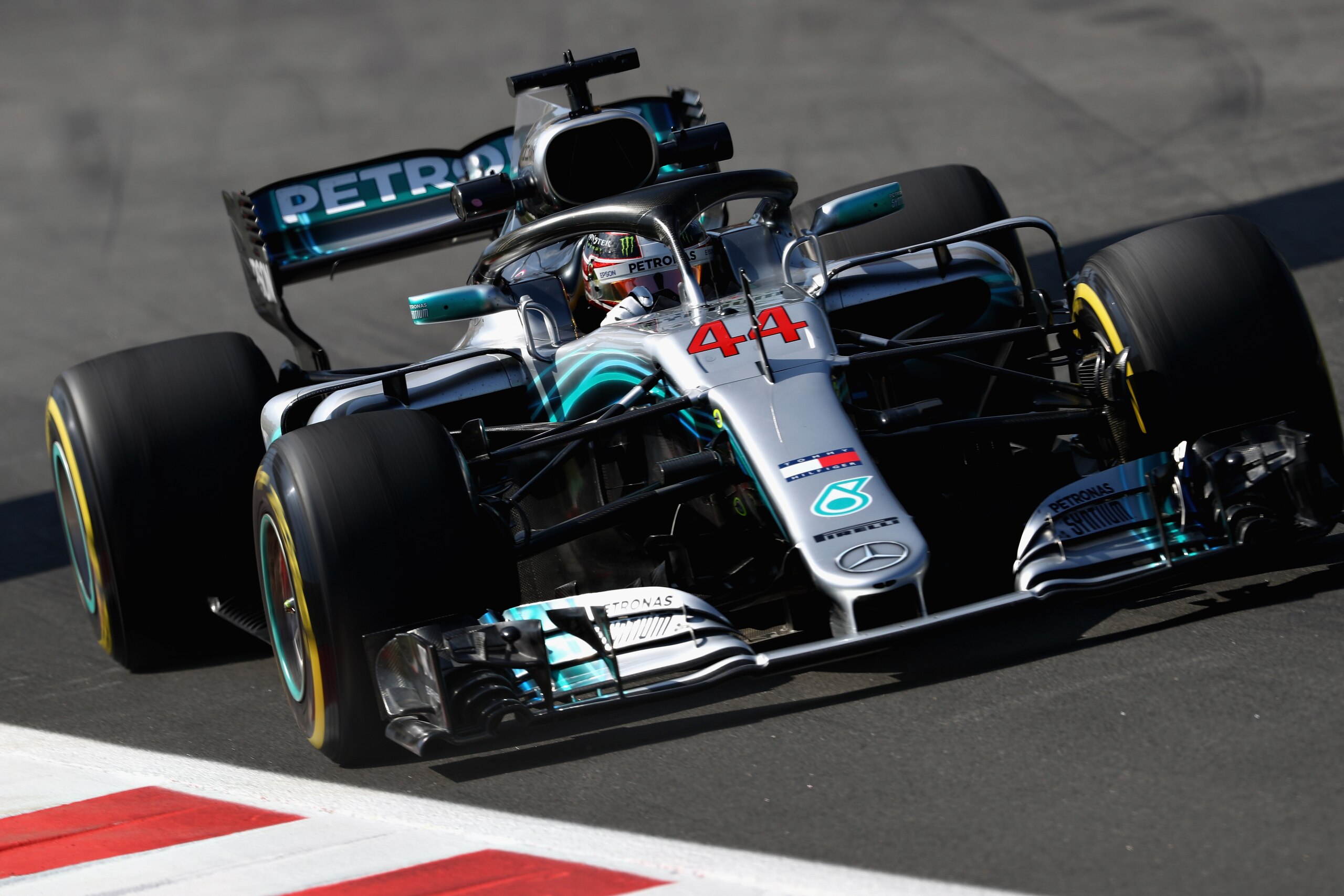 MONTMELO, SPAIN - MAY 11: Lewis Hamilton of Great Britain driving the (44) Mercedes AMG Petronas F1 Team Mercedes WO9 on track during practice for the Spanish Formula One Grand Prix at Circuit de Catalunya on May 11, 2018 in Montmelo, Spain.  (Photo by Mark Thompson/Getty Images)