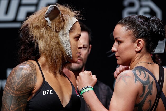 RIO DE JANEIRO, BRAZIL - MAY 11: Opponents Amanda Nunes (L) of Brazil and Raquel Pennington of the United States face off during the UFC 224 weigh-in at Jeunesse Arena on May 11, 2018 in Rio de Janeiro, Brazil. (Photo by Buda Mendes/Zuffa LLC/Zuffa LLC via Getty Images)