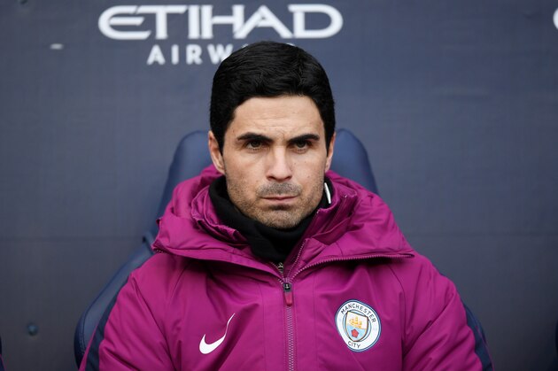 MANCHESTER, ENGLAND - MARCH 04: Coach of Manchester City, Mikel Arteta looks on during the Premier League match between Manchester City and Chelsea at Etihad Stadium on March 4, 2018 in Manchester, England.  (Photo by Laurence Griffiths/Getty Images)