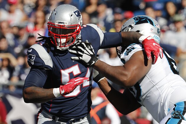 New England Patriots middle linebacker Dont'a Hightower during an NFL football game against the Carolina Panthers at Gillette Stadium in Foxborough, Mass. Sunday, Oct. 1, 2017. (Winslow Townson/AP Images for Panini)