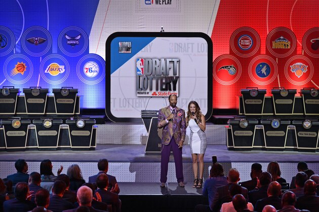 NEW YORK, NEW YORK - MAY 16:  Former NBA player, Walter 'Clyde' Frazier and Alison Williams help host the 2017 NBA Draft Lottery at the New York Hilton in New York, New York. NOTE TO USER: User expressly acknowledges and agrees that, by downloading and or using this Photograph, user is consenting to the terms and conditions of the Getty Images License Agreement.  Mandatory Copyright Notice: Copyright 2017 NBAE (Photo by David Dow/NBAE via Getty Images)