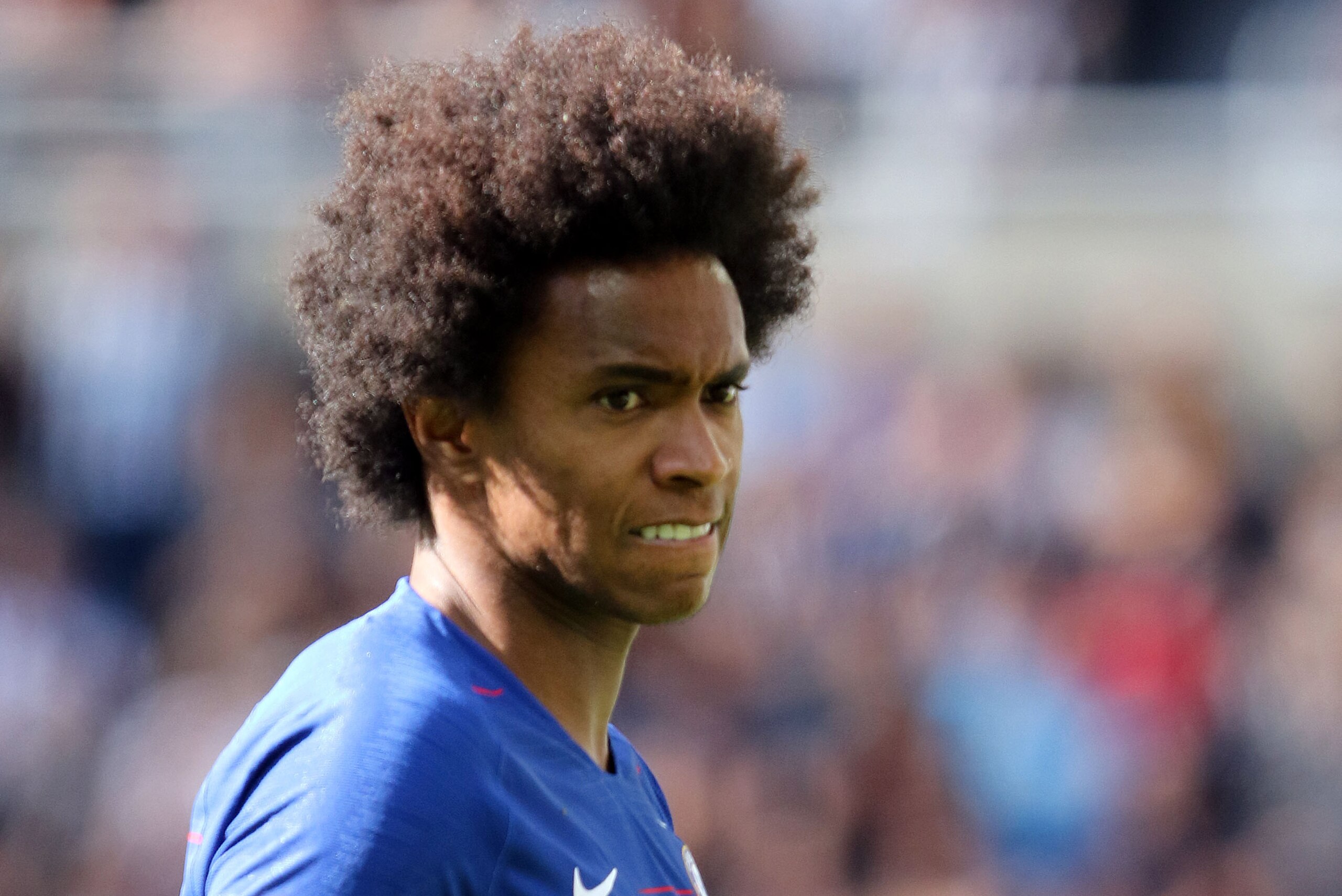 NEWCASTLE UPON TYNE, ENGLAND - MAY 13: Willian of Chelsea during the Premier League match between Newcastle United and Chelsea at St. James Park on May 13, 2018 in Newcastle upon Tyne, England. (Photo by Ian Horrocks/Getty Images) NEWCASTLE UPON TYNE, ENGLAND - MAY 13: Willian of Chelsea during the Premier League match between Newcastle United and Chelsea at St. James Park on May 13, 2018 in Newcastle upon Tyne, England. (Photo by Ian Horrocks/Getty Images)