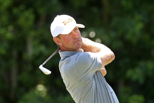 AVONDALE, LA - APRIL 26:  Lucas Glover plays his shot from the eighth tee during the first round of the Zurich Classic at TPC Louisiana on April 26, 2018 in Avondale, Louisiana.  (Photo by Rob Carr/Getty Images)