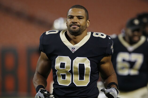 New Orleans Saints tight end Clay Harbor (80) leaves the field after an NFL preseason football game against the Cleveland Browns, Thursday, Aug. 10, 2017, in Cleveland. (AP Photo/Ron Schwane)