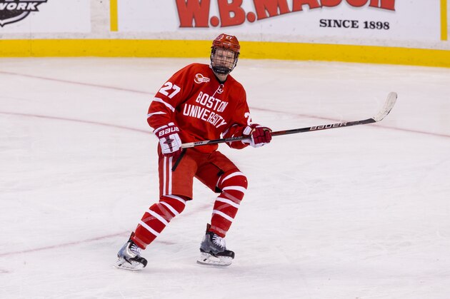 BOSTON, MA - FEBRUARY 5: Brady Tkachuk #27 of the Boston University Terriers skates against the Harvard Crimson during NCAA hockey in the semifinals of the annual Beanpot Hockey Tournament at TD Garden on February 5, 2018 in Boston, Massachusetts. The Terriers won 3-2 in double overtime to advance to the Beanpot championship game February 12. (Photo by Richard T Gagnon/Getty Images)