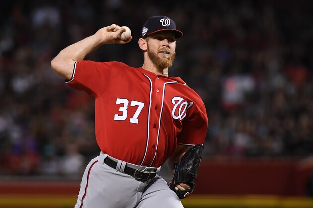 PHOENIX, AZ - MAY 12:  Stephen Strasburg #37 of the Washington Nationals delivers a pitch against the Arizona Diamondbacks at Chase Field on May 12, 2018 in Phoenix, Arizona.  (Photo by Norm Hall/Getty Images)