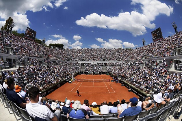 A view of the Foro Italico's central court as Italy's Fabio Fognini plays Spain's Rafa Nadal during their quarterfinal match at the Italian Open tennis tournament in Rome, Friday, May 18, 2018. (Claudio Onorati/ANSA via AP)
