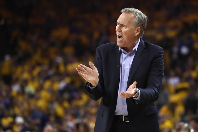 OAKLAND, CA - MAY 20:  Mike D'Antoni of the Houston Rockets reacts to a play against the Golden State Warriors during Game Three of the Western Conference Finals of the 2018 NBA Playoffs at ORACLE Arena on May 20, 2018 in Oakland, California. NOTE TO USER: User expressly acknowledges and agrees that, by downloading and or using this photograph, User is consenting to the terms and conditions of the Getty Images License Agreement.  (Photo by Ezra Shaw/Getty Images)