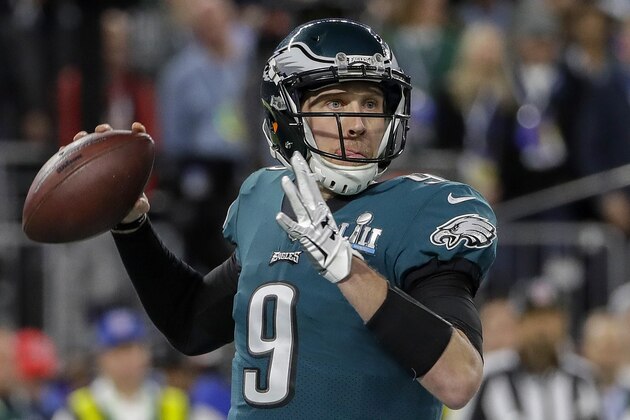 Philadelphia Eagles quarterback Nick Foles throws during the first half of the NFL Super Bowl 52 football game against the New England Patriots Sunday, Feb. 4, 2018, in Minneapolis. (AP Photo/Matt Slocum)