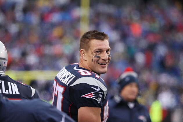 BUFFALO, NY - OCTOBER 30:   Rob Gronkowski #87 of the New England Patriots watches from the sidelines in a game against the Buffalo Bills at New Era Field on October 30, 2016 in Buffalo, New York.  (Photo by Tom Szczerbowski/Getty Images)