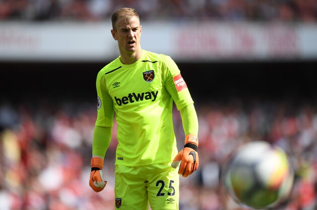 LONDON, ENGLAND - APRIL 22:  Joe Hart of West Ham United looks dejected following the Premier League match between Arsenal and West Ham United at Emirates Stadium on April 22, 2018 in London, England.  (Photo by Shaun Botterill/Getty Images)