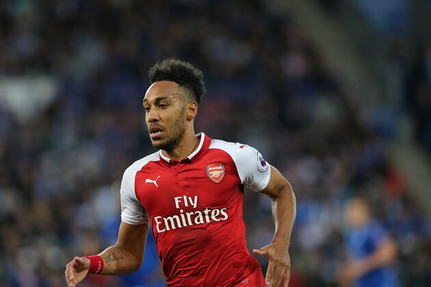 LEICESTER, ENGLAND - MAY 09: Pierre-Emerick Aubameyang of Arsenal during the Premier League match between Leicester City and Arsenal at The King Power Stadium on May 9, 2018 in Leicester, England. (Photo by James Williamson - AMA/Getty Images) LEICESTER, ENGLAND - MAY 09: Pierre-Emerick Aubameyang of Arsenal during the Premier League match between Leicester City and Arsenal at The King Power Stadium on May 9, 2018 in Leicester, England. (Photo by James Williamson - AMA/Getty Images)