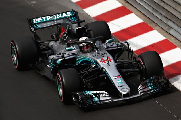 MONTE-CARLO, MONACO - MAY 24: Lewis Hamilton of Great Britain driving the (44) Mercedes AMG Petronas F1 Team Mercedes WO9 on track during practice for the Monaco Formula One Grand Prix at Circuit de Monaco on May 24, 2018 in Monte-Carlo, Monaco.  (Photo by Charles Coates/Getty Images)
