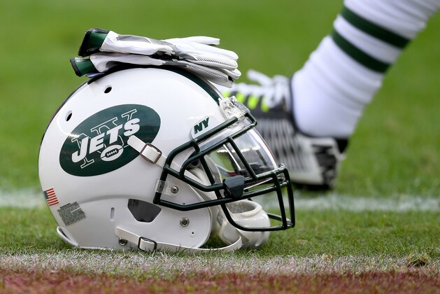 SANTA CLARA, CA - DECEMBER 11:  A detailed view of the helmet belonging to a New York Jets player sitting on the field during pregame warm ups prior to playing the San Francisco 49ers in an NFL football game at Levi's Stadium on December 11, 2016 in Santa Clara, California.  (Photo by Thearon W. Henderson/Getty Images)