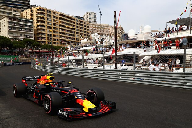 MONTE-CARLO, MONACO - MAY 27: Max Verstappen of the Netherlands driving the (33) Aston Martin Red Bull Racing RB14 TAG Heuer on track during the Monaco Formula One Grand Prix at Circuit de Monaco on May 27, 2018 in Monte-Carlo, Monaco.  (Photo by Mark Thompson/Getty Images)