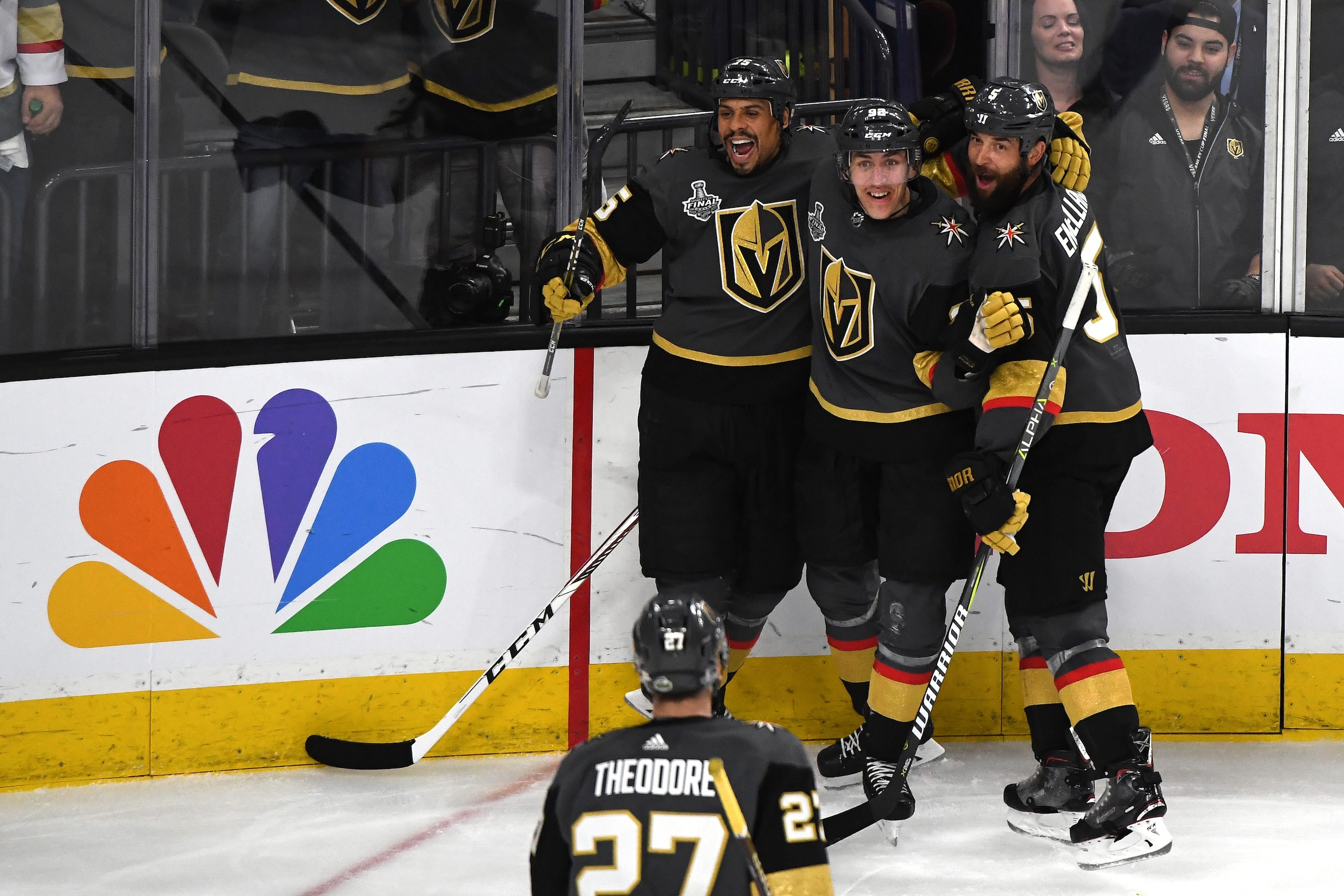 LAS VEGAS, NV - MAY 28:  Tomas Nosek #92 of the Vegas Golden Knights is congratulated by his teammates after scoring a third-period goal against the Washington Capitals in Game One of the 2018 NHL Stanley Cup Final at T-Mobile Arena on May 28, 2018 in Las Vegas, Nevada.  (Photo by Ethan Miller/Getty Images)