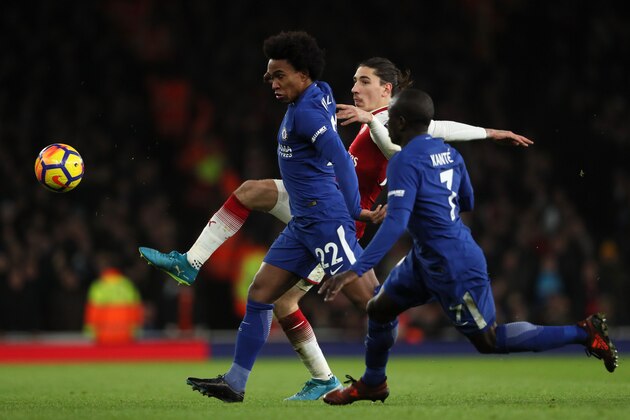 LONDON, ENGLAND - JANUARY 03:  Hector Bellerin of Arsenal competes with Willian and N'Golo Kante of Chelsea during the Premier League match between Arsenal and Chelsea at Emirates Stadium on January 3, 2018 in London, England.  (Photo by Matthew Ashton - AMA/Getty Images)