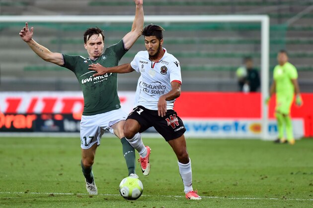 Nice's Tunisian forward Bassem Srarfi (R) vies for the ball with Saint-Etienne's Norwish midfielder Ole Selnaes during the French L1 football match between Saint-Etienne (ASSE) and Nice (OGC) on August 5, 2017, at the Geoffroy Guichard stadium in Saint-Etienne, central-eastern France. / AFP PHOTO / ROMAIN LAFABREGUE        (Photo credit should read ROMAIN LAFABREGUE/AFP/Getty Images)