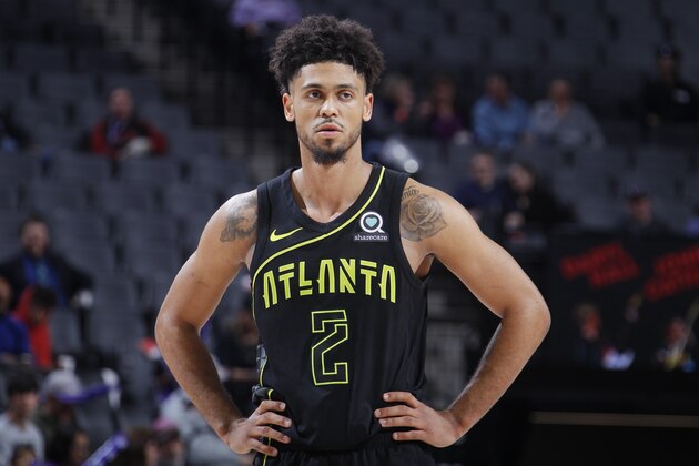 SACRAMENTO, CA - MARCH 22: Tyler Dorsey #2 of the Atlanta Hawks looks on during the game against the Sacramento Kings on March 22, 2018 at Golden 1 Center in Sacramento, California. NOTE TO USER: User expressly acknowledges and agrees that, by downloading and or using this photograph, User is consenting to the terms and conditions of the Getty Images Agreement. Mandatory Copyright Notice: Copyright 2018 NBAE (Photo by Rocky Widner/NBAE via Getty Images)