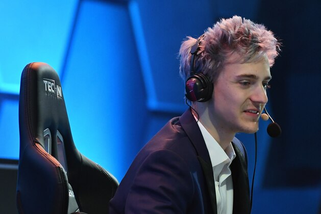 LAS VEGAS, NV - APRIL 21:  Twitch streamer and professional gamer Tyler 'Ninja' Blevins streams during Ninja Vegas '18 at Esports Arena Las Vegas at Luxor Hotel and Casino on April 21, 2018 in Las Vegas, Nevada. Blevins is playing against more than 230 challengers in front of 700 fans in 10 live 'Fortnite' games with up to USD 50,000 in cash prizes on the line. He is donating all his winnings to the Alzheimer's Association.  (Photo by Ethan Miller/Getty Images)