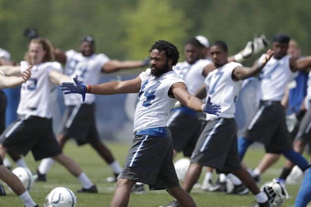 Indianapolis Colts safety Elliott Berry (44) warms up with teammates as the team practiced at the NFL football team's practice facility in Indianapolis, Friday, May 11, 2018. (AP Photo/Michael Conroy)
