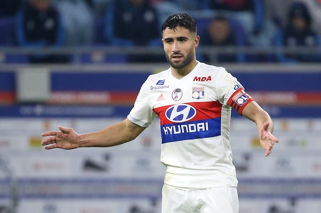 LYON, FRANCE - DECEMBER 17: Nabil Fekir of Lyon during the French Ligue 1 match between Olympique Lyonnais (OL) and Olympique de Marseille (OM) at Groupama Stadium on December 17, 2017 in Lyon, France. (Photo by Jean Catuffe/Getty Images)