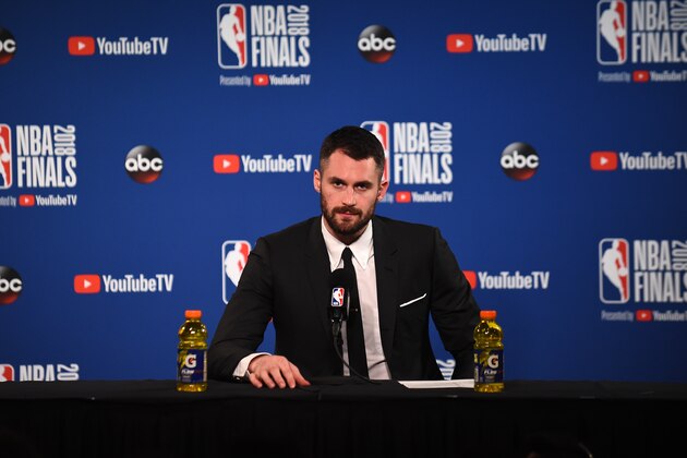 OAKLAND, CA - MAY 31:  Kevin Love #0 of the Cleveland Cavaliers talks to the media after the game against the Golden State Warriors in Game One of the 2018 NBA Finals on May 31, 2018 at ORACLE Arena in Oakland, California. NOTE TO USER: User expressly acknowledges and agrees that, by downloading and or using this photograph, user is consenting to the terms and conditions of Getty Images License Agreement. Mandatory Copyright Notice: Copyright 2018 NBAE (Photo by Noah Graham/NBAE via Getty Images)