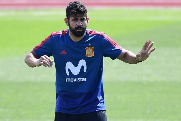 Spain's forward Diego Costa gestures during a training session of Spain's national football team at the City of Football in Las Rozas near Madrid on May 31, 2018. (Photo by PIERRE-PHILIPPE MARCOU / AFP)        (Photo credit should read PIERRE-PHILIPPE MARCOU/AFP/Getty Images)