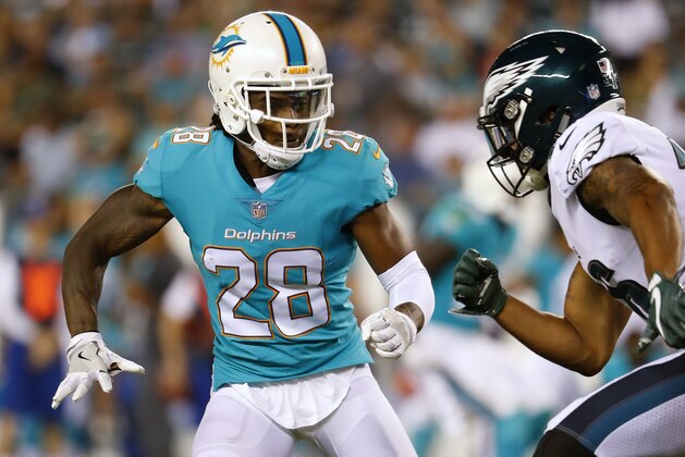 Miami Dolphins cornerback Bobby McCain during an NFL preseason football game against the Philadelphia Eagles at Lincoln Financial Field in Philadelphia, Thursday, Aug. 24, 2017. (Winslow Townson/AP Images for Panini)