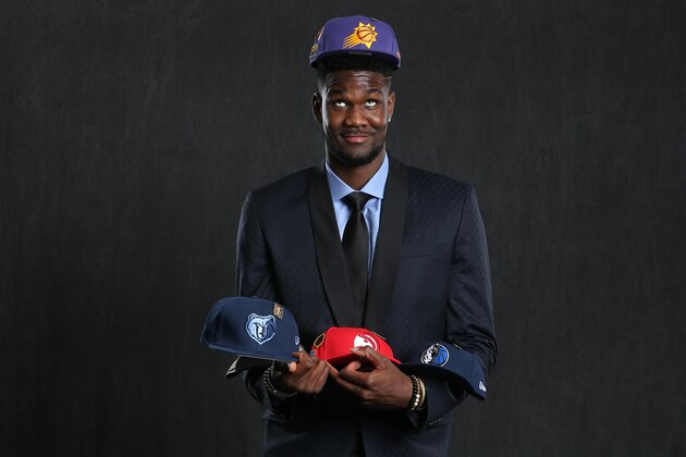 CHICAGO, IL - MAY 15:  NBA Draft Prospect, DeAndre Ayton poses for a portrait before the NBA Draft Lottery on May 15, 2018 at The Palmer House Hilton in Chicago, Illinois. NOTE TO USER: User expressly acknowledges and agrees that, by downloading and or using this Photograph, user is consenting to the terms and conditions of the Getty Images License Agreement. Mandatory Copyright Notice: Copyright 2018 NBAE (Photo by David Sherman/NBAE via Getty Images)