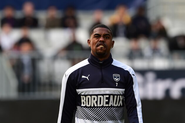 Bordeaux's Brazilian forward Malcom reacts during the warm up prior to the   French L1 football match between Bordeaux (FCGB) and Rennes (SRFC) on March 17, 2018, at the Matmut Atlantique Stadium in Bordeaux, southwestern France. / AFP PHOTO / NICOLAS TUCAT        (Photo credit should read NICOLAS TUCAT/AFP/Getty Images)