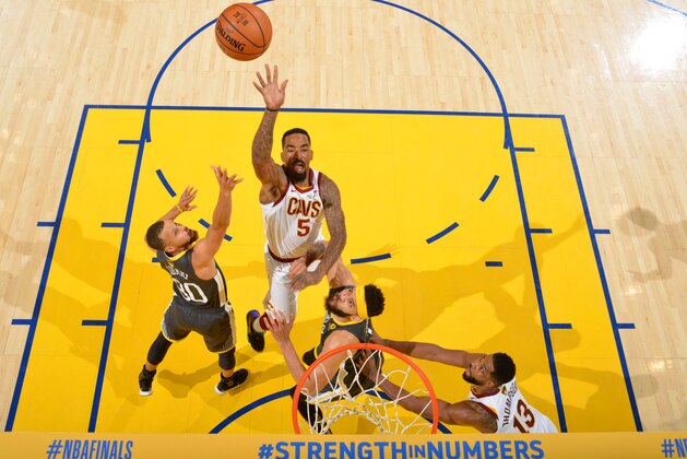 OAKLAND, CA - JUNE 3: JR Smith #5 of the Cleveland Cavaliers shoots the ball against the Golden State Warriors in Game Two of the 2018 NBA Finals on June 3, 2018 at ORACLE Arena in Oakland, California. NOTE TO USER: User expressly acknowledges and agrees that, by downloading and/or using this photograph, user is consenting to the terms and conditions of the Getty Images License Agreement. Mandatory Copyright Notice: Copyright 2018 NBAE (Photo by Jesse D. Garrabrant/NBAE via Getty Images)
