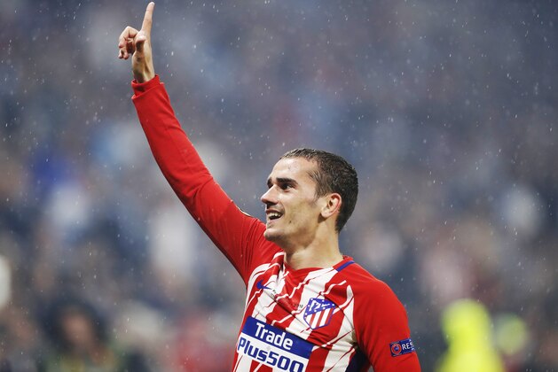 LYON, FRANCE - MAY 16:Antoine Griezmann of Athletico Madrid celebrates after he scores his second goal during the UEFA Europa League Final between Olympique de Marseille and Club Atletico de Madrid at Stade de Lyon on May 16, 2018 in Lyon, France. (Photo by Ian MacNicol/Getty Images)
