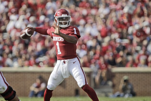 NORMAN, OK - SEPTEMBER 02: Quarterback Kyler Murray #1 of the Oklahoma Sooners looks to throw against the UTEP Miners at Gaylord Family Oklahoma Memorial Stadium on September 2, 2017 in Norman, Oklahoma. Oklahoma defeated UTEP 56-7. (Photo by Brett Deering/Getty Images)