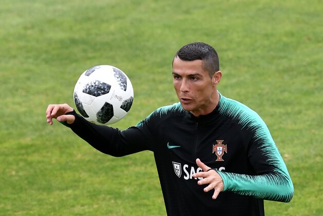 Portuguese forward Cristiano Ronaldo attends a training session on June 4, 2018 at Cidade do Futebol in Oeiras during the Portugal national football team's training camp in preparation for the Russia World Championship 2018. (Photo by FRANCISCO LEONG / AFP)        (Photo credit should read FRANCISCO LEONG/AFP/Getty Images)
