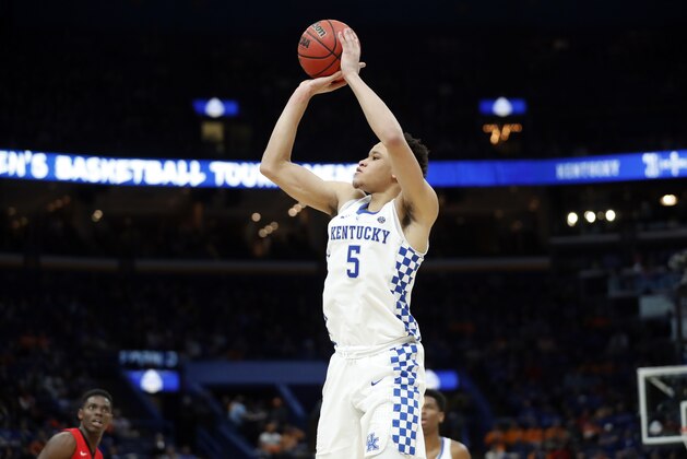 Kentucky's Kevin Knox shoots during the second half of an NCAA college basketball quarterfinal game against Georgia at the Southeastern Conference tournament Friday, March 9, 2018, in St. Louis. Kentucky won 62-49. (AP Photo/Jeff Roberson)