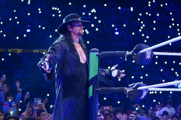 The Undertaker making his entrance.