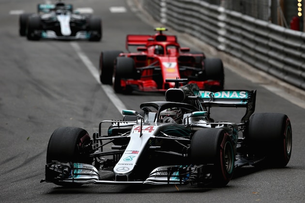 MONTE-CARLO, MONACO - MAY 27: Lewis Hamilton of Great Britain driving the (44) Mercedes AMG Petronas F1 Team Mercedes WO9 on track during the Monaco Formula One Grand Prix at Circuit de Monaco on May 27, 2018 in Monte-Carlo, Monaco.  (Photo by Charles Coates/Getty Images)