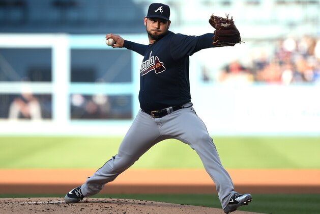 LOS ANGELES, CA - JUNE 09: Pitcher Anibal Sanchez #19 of the Atlanta Braves throws a pitch against Los Angeles Dodgers during the first inning at Dodger Stadium on June 9, 2018 in Los Angeles, California. (Photo by Kevork Djansezian/Getty Images)