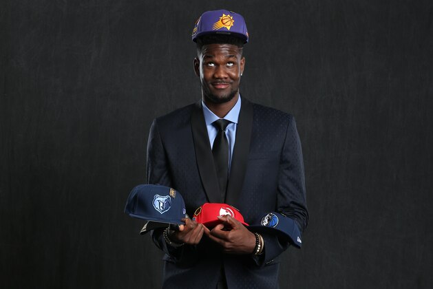 CHICAGO, IL - MAY 15:  NBA Draft Prospect, DeAndre Ayton poses for a portrait before the NBA Draft Lottery on May 15, 2018 at The Palmer House Hilton in Chicago, Illinois. NOTE TO USER: User expressly acknowledges and agrees that, by downloading and or using this Photograph, user is consenting to the terms and conditions of the Getty Images License Agreement. Mandatory Copyright Notice: Copyright 2018 NBAE (Photo by David Sherman/NBAE via Getty Images)