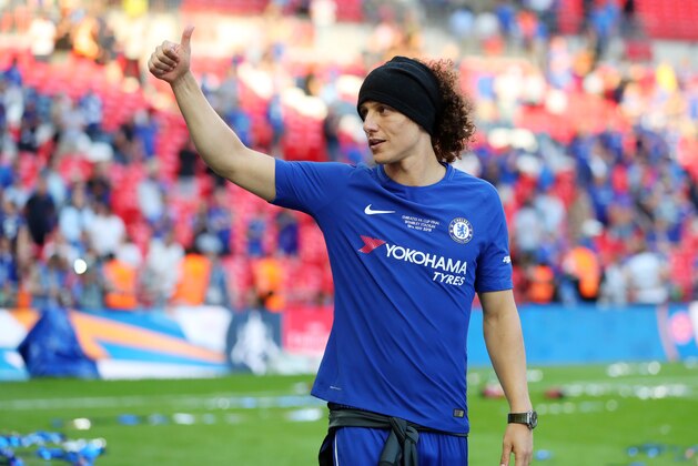 LONDON, ENGLAND - MAY 19: David Luiz of Chelsea gives the thumbs up after The Emirates FA Cup Final between Chelsea and Manchester United at Wembley Stadium on May 19, 2018 in London, England. (Photo by Catherine Ivill/Getty Images)
