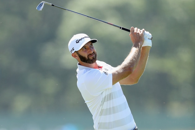 SOUTHAMPTON, NY - JUNE 14:  Dustin Johnson of the United States takes his third shot on the fifth hole during the first round of the 2018 U.S. Open at Shinnecock Hills Golf Club on June 14, 2018 in Southampton, New York.  (Photo by Warren Little/Getty Images)