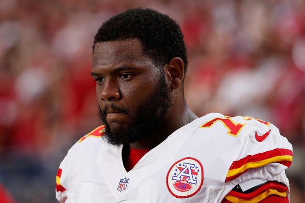 GLENDALE, AZ - AUGUST 15:  Tackle Donald Stephenson #79 of the Kansas City Chiefs on the sidelines during the pre-season NFL game against the Arizona Cardinals at the University of Phoenix Stadium on August 15, 2015 in Glendale, Arizona. The Chiefs defeated the Cardinals 34-19.  (Photo by Christian Petersen/Getty Images)