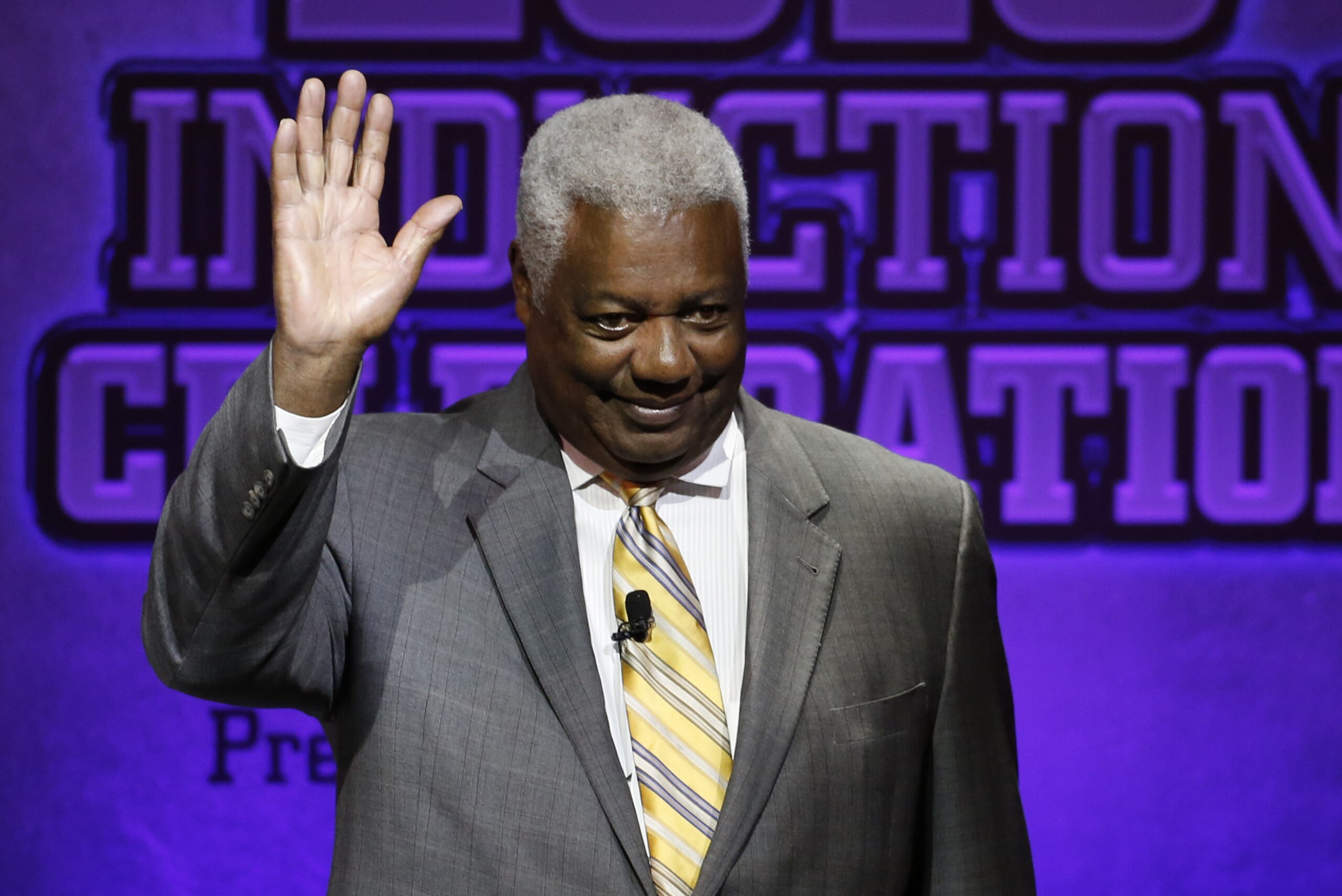Former Cincinnati great and Hall of Fame alumni  Oscar Robertson talks about his career during a National Collegiate Basketball Hall of Fame induction event, Friday, Nov. 20, 2015, in Kansas City, Mo. (AP Photo/Colin E. Braley)
