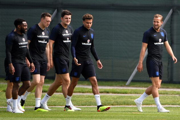 England's forward Harry Kane (R) leads his team out for a training session in Repino on June 15, 2018, ahead of the team's Russia 2018 World Cup Group G football match against Tunisia. (Photo by PAUL ELLIS / AFP) (Photo credit should read PAUL ELLIS/AFP/Getty Images) England's forward Harry Kane (R) leads his team out for a training session in Repino on June 15, 2018, ahead of the team's Russia 2018 World Cup Group G football match against Tunisia. (Photo by PAUL ELLIS / AFP) (Photo credit should read PAUL ELLIS/AFP/Getty Images)