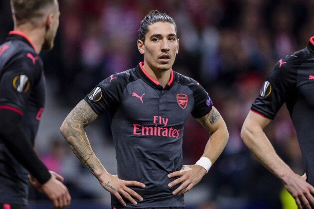 MADRID, SPAIN - MAY 03: Hector Bellerin of Arsenal FC reacts during the UEFA Europa League 2017-18 semi-finals (2nd leg) match between Atletico de Madrid and Arsenal FC at Wanda Metropolitano on May 03 2018 in Madrid, Spain. (Photo by Power Sport Images/Getty Images)