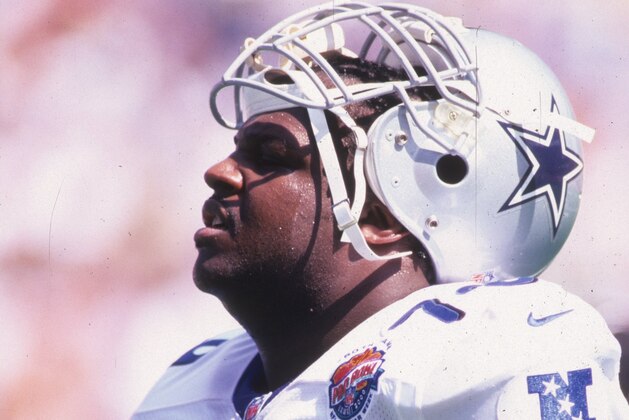HONOLULU, HI - FEBRUARY 9:  Dallas Cowboys tackle Erik Williams #79 of the NFC watches from the sideline against the  AFC in the 2000 NFL Pro Bowl at Aloha Stadium on February 6, 2000 in Honolulu, Hawaii. The NFC defeated the AFC 51-31. (Photo by Martin Morrow/Getty Images)