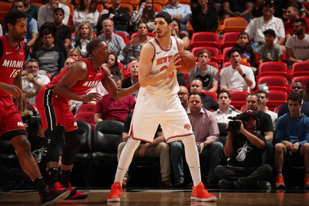 MIAMI, FL - MARCH 21:  Enes Kanter #00 of the New York Knicks handles the ball during the game against the Miami Heat on March 21, 2018 at American Airlines Arena in Miami, Florida. NOTE TO USER: User expressly acknowledges and agrees that, by downloading and or using this Photograph, user is consenting to the terms and conditions of the Getty Images License Agreement. Mandatory Copyright Notice: Copyright 2018 NBAE (Photo by Issac Baldizon/NBAE via Getty Images)